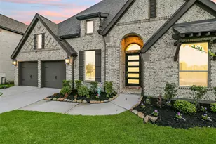 20427 Grazing Foal Ln, Tomball, TX 77377 - Photo 3