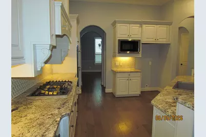 15406 Thompson Ridge Drive, Cypress, TX 77429 - Photo 5