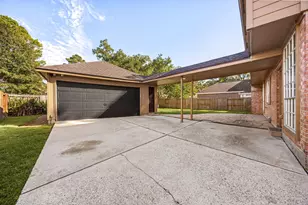 3510 Whispering Brook Dr, Houston, TX 77345 - Photo 37