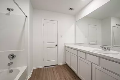 9123 Estes Lakes Drive, Baytown, TX 77521 - Photo 29