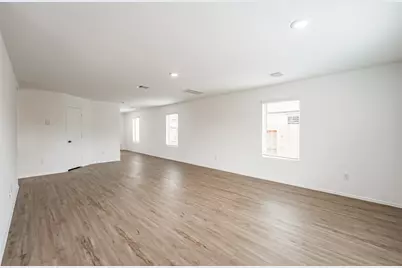 9123 Estes Lakes Drive, Baytown, TX 77521 - Photo 9