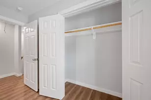 8217 Crestview Dr, Houston, TX 77028 - Photo 17