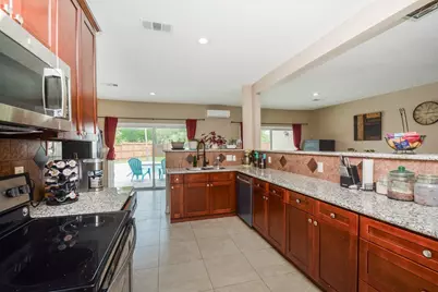 1402 Chestnut Ridge Rd, Kingwood, TX 77339 - Photo 21