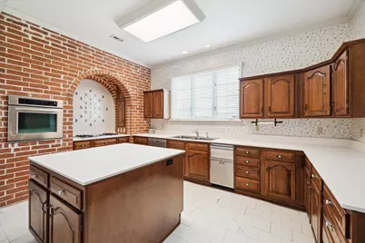 15418 Waldwick Drive, Tomball, TX 77377 - Photo 9