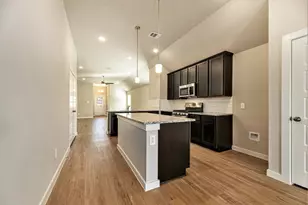 672 Roaring Fls Dr, Willis, TX 77378 - Photo 3