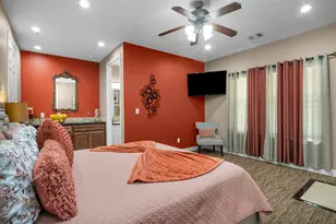 7039 Kingston Cove Ln, Willis, TX 77318 - Photo 5