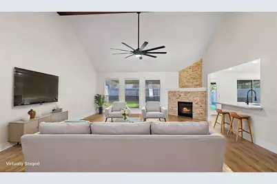 1118 Glenmeadows Drive, La Porte, TX 77571 - Photo 7