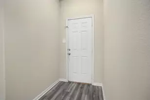 384 Decoster Blvd, Alvin, TX 77511 - Photo 7