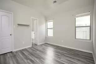 384 Decoster Blvd, Alvin, TX 77511 - Photo 19