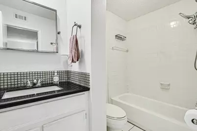 1527 Rutland Street #4, Houston, TX 77008 - Photo 25