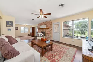 7434 Carew St, Houston, TX 77074 - Photo 11