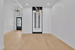 1806 De Milo Dr, Houston, TX 77018 - Photo 19