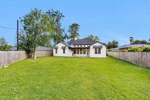 1806 De Milo Dr, Houston, TX 77018 - Photo 43