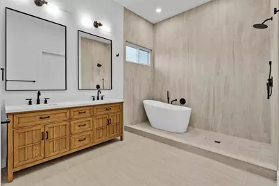 1806 De Milo Drive, Houston, TX 77018 - Photo 25