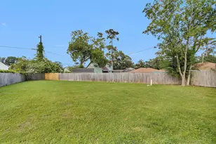 1806 De Milo Dr, Houston, TX 77018 - Photo 45