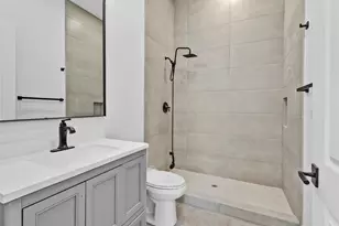 1806 De Milo Dr, Houston, TX 77018 - Photo 37