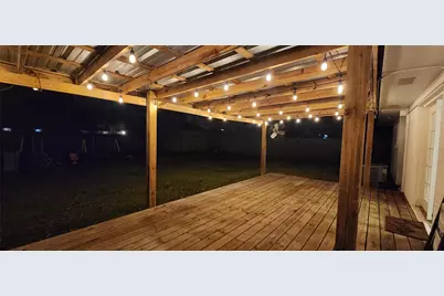 411 Petunia Street, Lake Jackson, TX 77566 - Photo 23