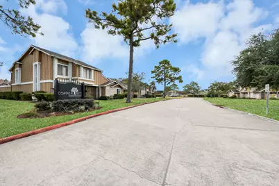 6142 W Airport Boulevard #15, Houston, TX 77035 - Photo 31