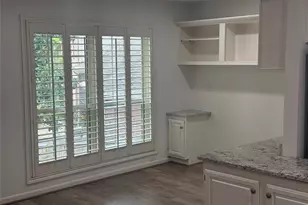 1311 Antoine Dr, Houston, TX 77055 - Photo 5