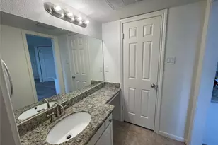 1311 Antoine Dr, Houston, TX 77055 - Photo 13