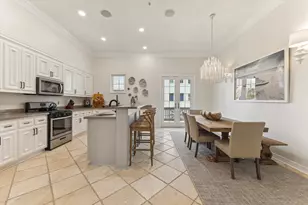 1822 Seaside Dr, Galveston, TX 77550 - Photo 9