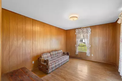 104 6th Street, Glidden, TX 78943 - Photo 15