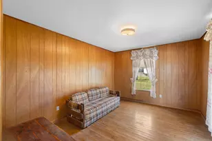 104 6th St, Glidden, TX 78943 - Photo 15