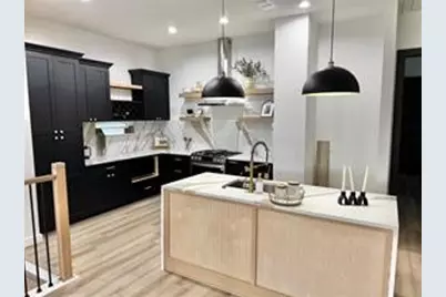 308 E 36th Street, Houston, TX 77018 - Photo 5