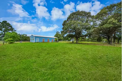 36576 Howell Rd, Hempstead, TX 77445 - Photo 19