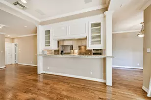 5023 Nolda St, Houston, TX 77007 - Photo 7