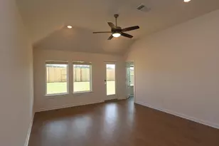 10325 Navarro Path, Montgomery, TX 77316 - Photo 3