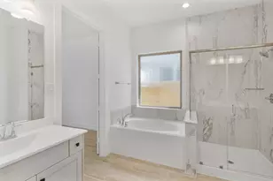 515 Tawny Rim Dr, Willis, TX 77318 - Photo 5