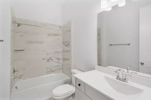 515 Tawny Rim Dr, Willis, TX 77318 - Photo 11