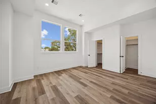 835 Elkhart St, Houston, TX 77091 - Photo 11