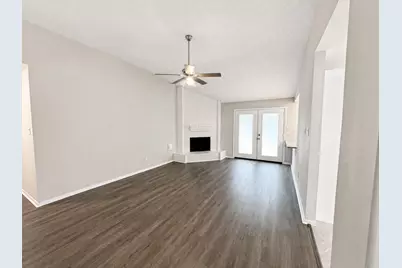 12039 Canterhurst Way, Houston, TX 77065 - Photo 15