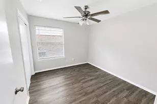 12039 Canterhurst Way, Houston, TX 77065 - Photo 19
