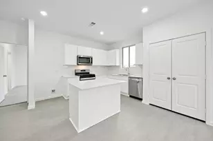 414 Point Nemo St, Crosby, TX 77532 - Photo 7