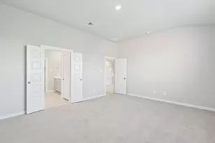 5244 Redbud Vly Dr, Pearland, TX 77584 - Photo 7