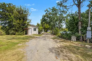 11920 Woodcrest Dr, Willis, TX 77318 - Photo 35