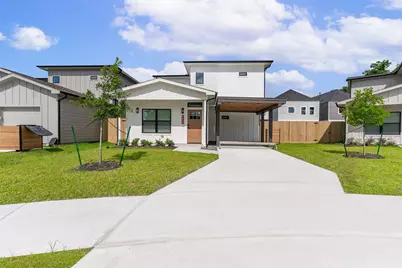 9925 Dipping Woods Street, Houston, TX 77076 - Photo 1