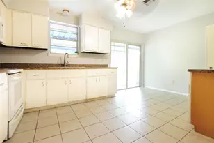 11406 Herald Square Dr, Houston, TX 77099 - Photo 9