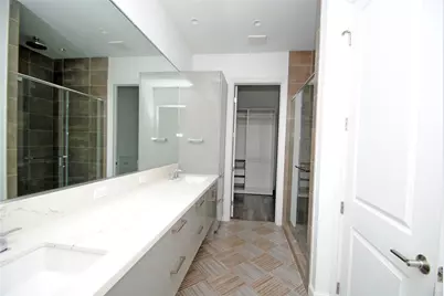 1211 Caroline Street #1104, Houston, TX 77002 - Photo 17