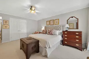 8932 Chatsworth Dr, Houston, TX 77024 - Photo 23