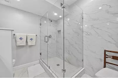 8932 Chatsworth Drive #8932, Houston, TX 77024 - Photo 29