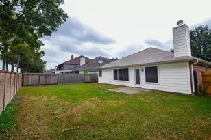 8502 Manassas Ln, Houston, TX 77083 - Photo 23