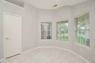 8502 Manassas Ln, Houston, TX 77083 - Photo 9