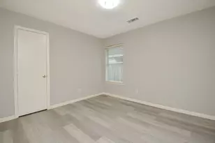 8502 Manassas Ln, Houston, TX 77083 - Photo 19