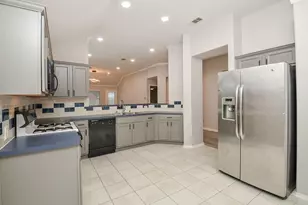 8502 Manassas Ln, Houston, TX 77083 - Photo 5