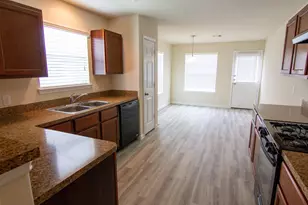 13142 Withee Path Ln, Houston, TX 77048 - Photo 1