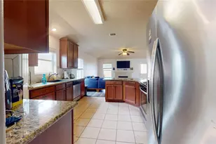 79 San Simeon Dr, Manvel, TX 77578 - Photo 7